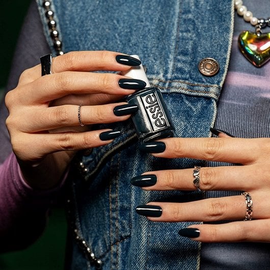 Esmalte de uñas Essie - 1835 Punk At Heart