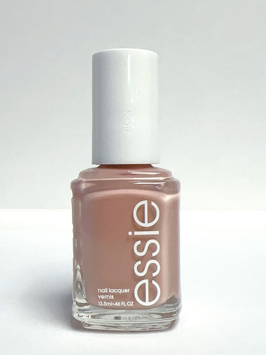 Essie Nail Polish - 662 The Snuggle Is Real