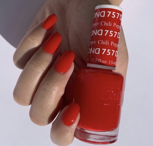 Gel y laca DND n.° 757 Chile – 14 ml (0,5 fl oz) UV/LED Removible