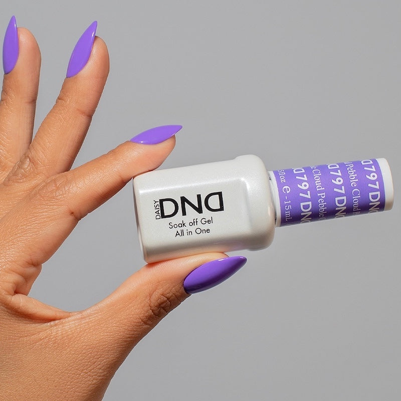 DND Gel & Lacquer #797 Pebble Cloud – 0.5 fl oz UV/LED Soak Off