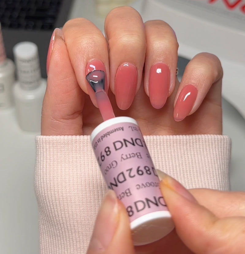 DND - Gel & Lacquer - #892 Berry Groove