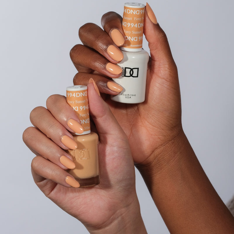 DND Gel & Lacquer #994 Foxy Sunset – 0.5 fl oz UV/LED Soak Off