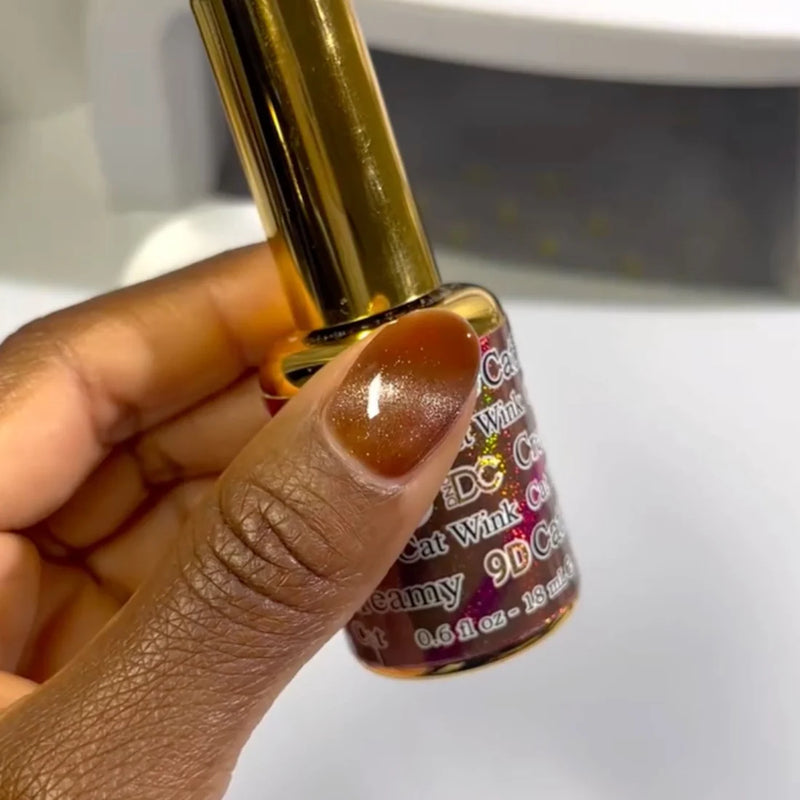 DND DC 9D Cat Eye Creamy Cat Wink #35 – 0.5 fl oz UV/LED Soak Off