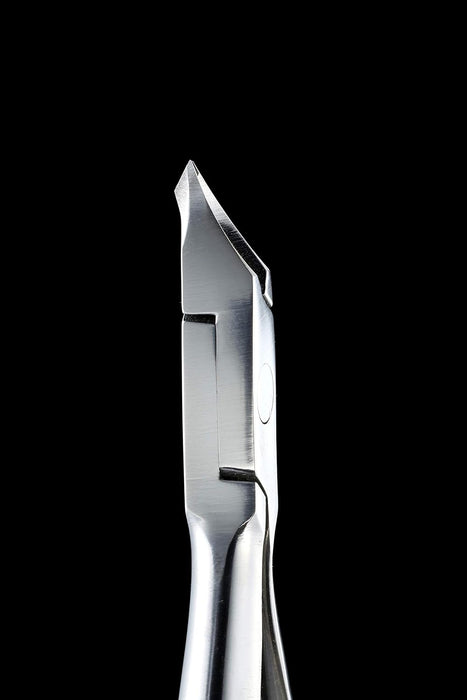Seki Edge SS-306 1/4 Jaw Cuticle Nipper with Protective Cover